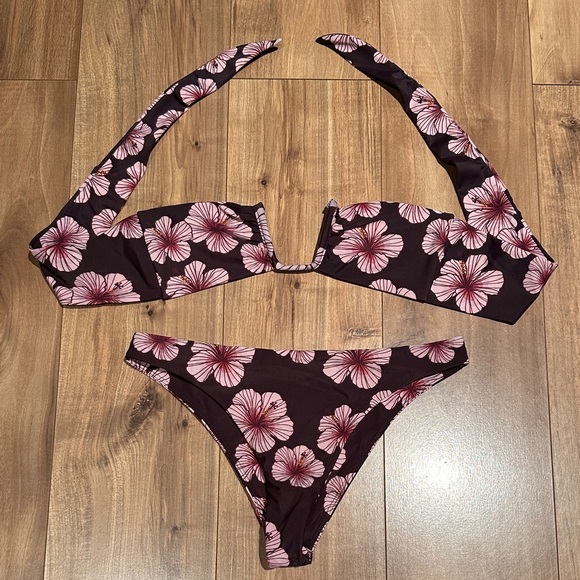 Benoa Swim Outrigger Set - Picture 1 of 3